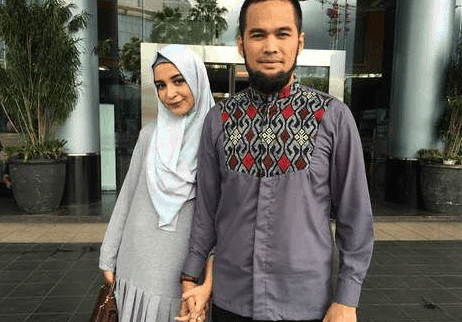 Brand Busana Muslim Milik Artis Indonesia