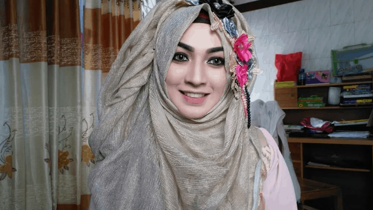 Gaya Jilbab Terbaru dengan Pakaian Lebaran Hari ini untuk Muslimah