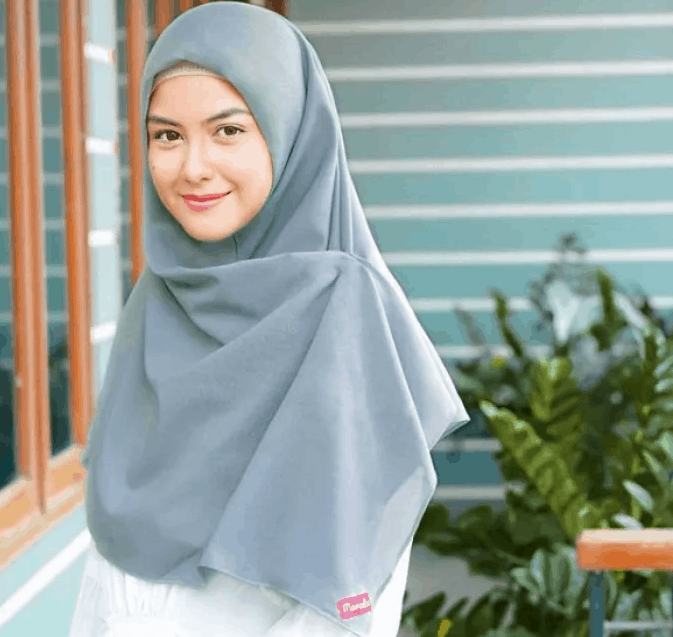 Tips Memilih Kain Hijab yang Tepat