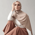 Koleksi Hijab Styles & Desain Baru di 2020 Untuk Wanita