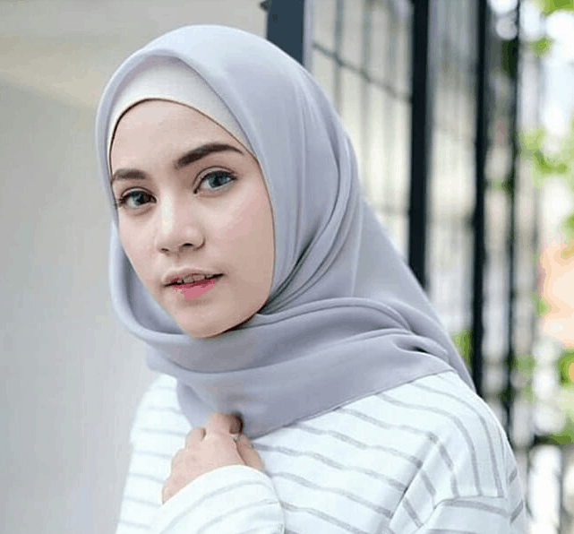 Kain Terbaik untuk Hijab yang Mudah Dibentuk