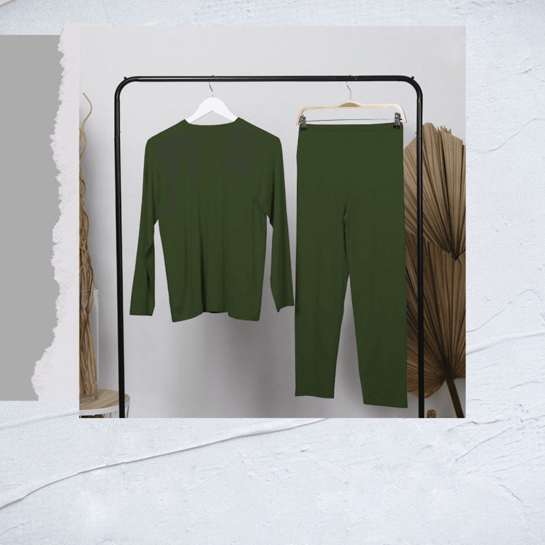 https://awneonhqfo.cloudimg.io/v7/ethica-collection.com/wp-content/uploads/2020/09/MANSET-LEGGING-01-OLIVE-WP.png