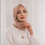 Cantik & Trendy: 5 Gaya Hijab yang Pas untuk Wajah Oval